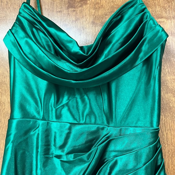 Emerald Green High Split Formal Gown -Brand New - Picture 2 of 7